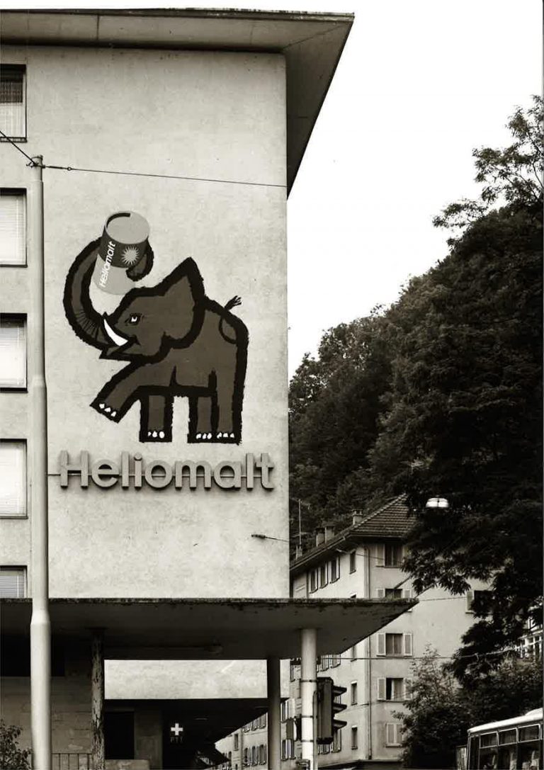 Die Ikone am Kreuzstutz: Der Heliomalt-Elefant von Celestino Piatti. (Bild: Archiv HOCHDORF Holding AG)