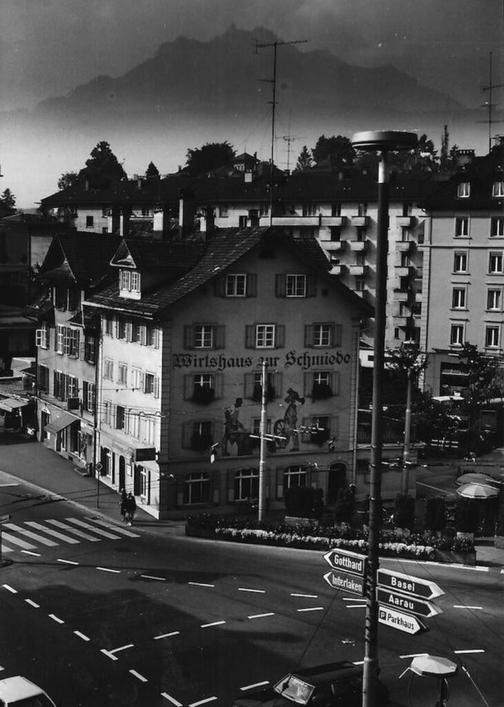 Das Wirtshaus zur Schmiede oder eben «Schmitte», Jahr unbekannt, vermutlich in den 1980er-Jahren. (Bild: zvg)