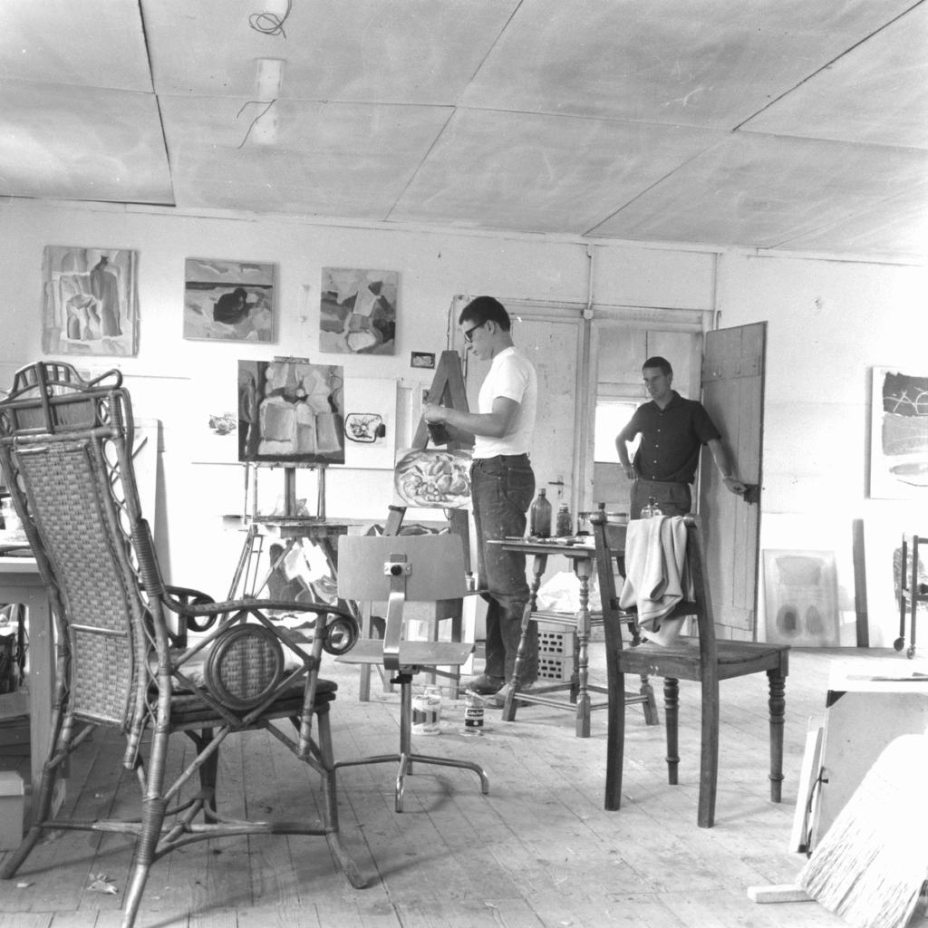 Im Atelier des früh verstorbenen Künstlers Barend Issleiber (Bild: Lisa Meyerlist; Stadtarchiv Luzern FDC-102_1812)